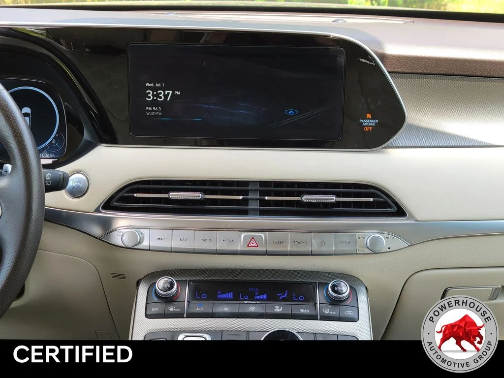 Used 2020 Gray Hyundai Limited image 24