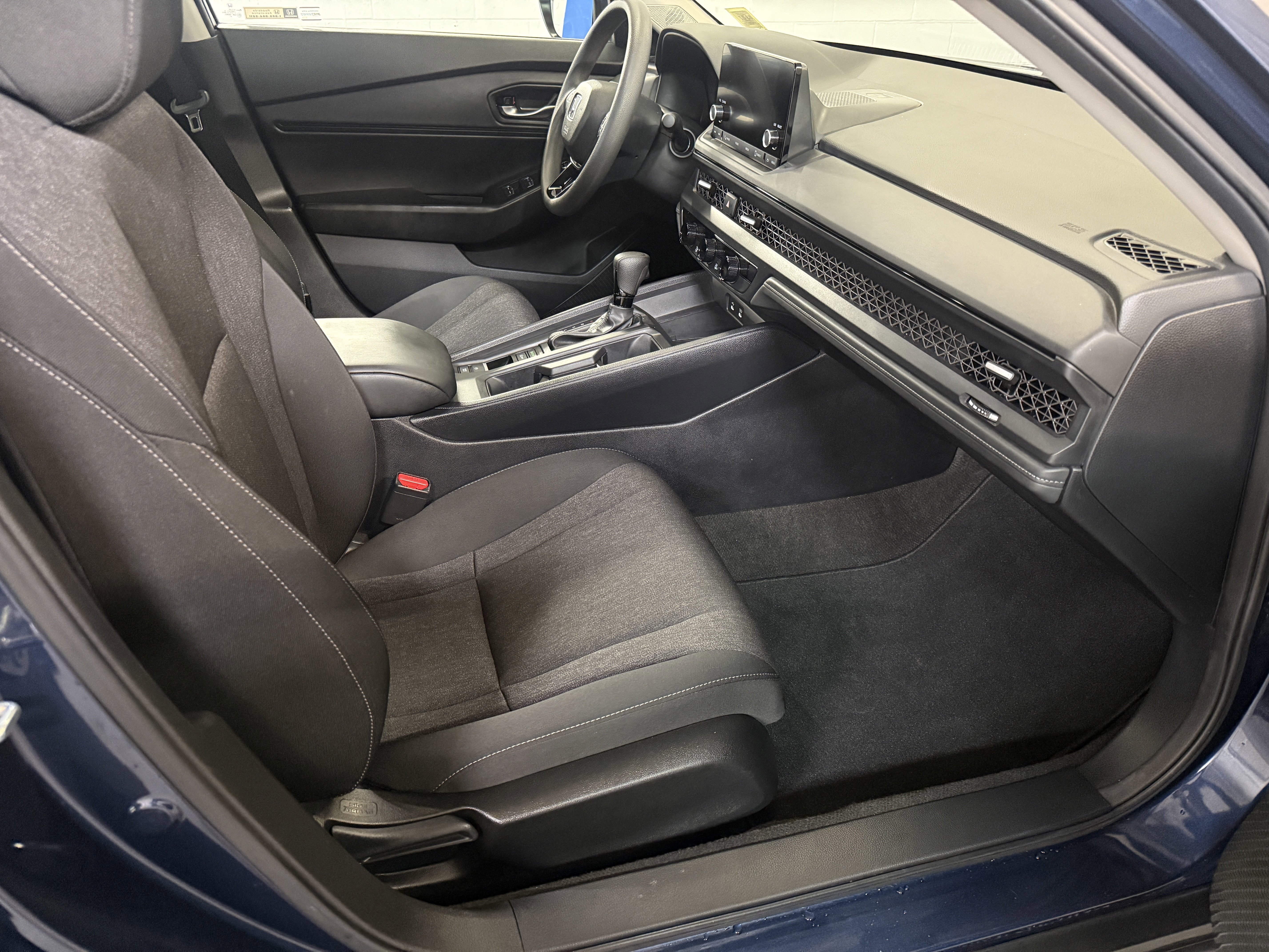 Certified Used 2024 Canyon River Blue Metallic Honda EX image 50
