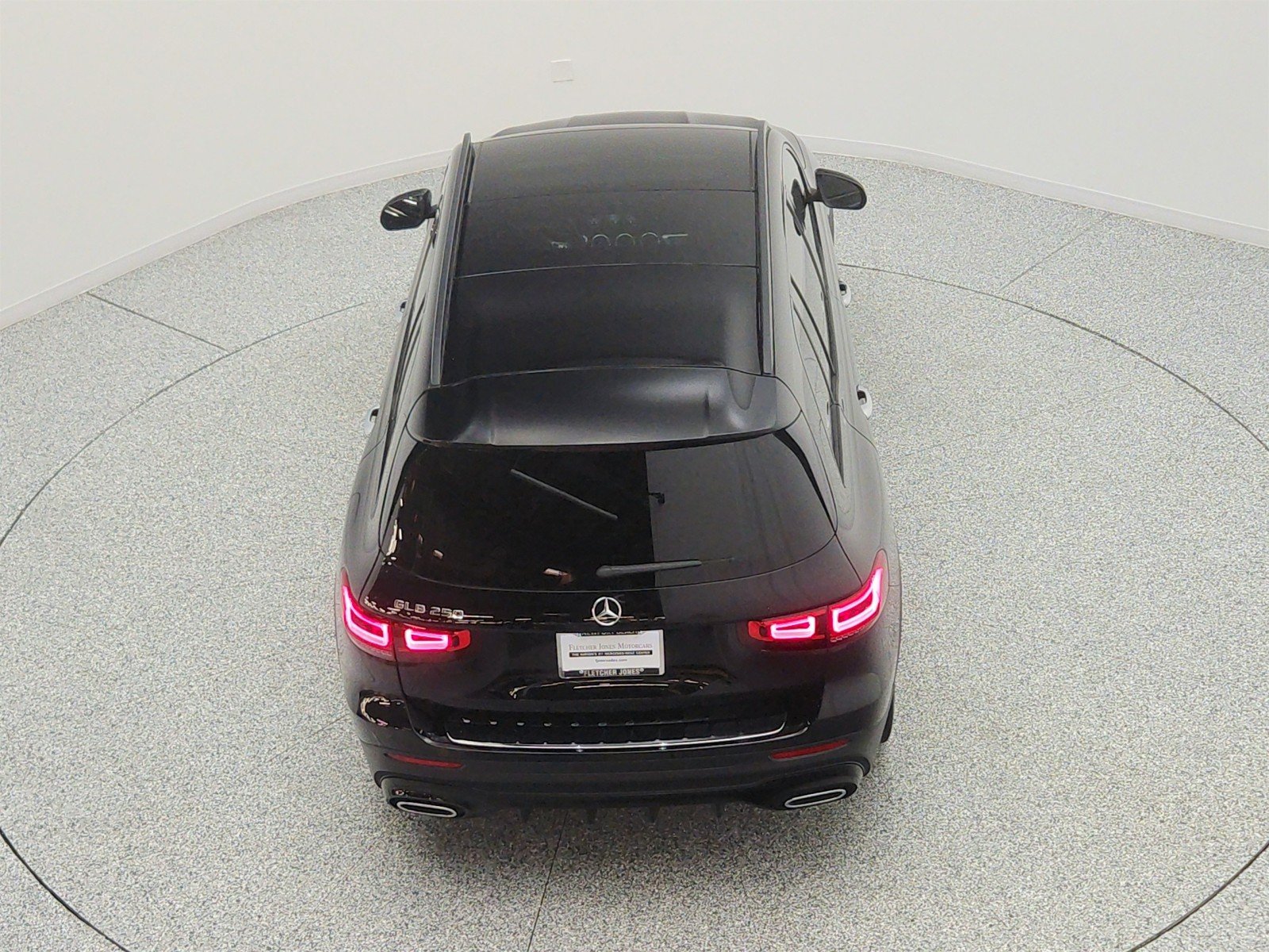 Used 2022 Night Black Mercedes-Benz GLB 250 SUV image 27