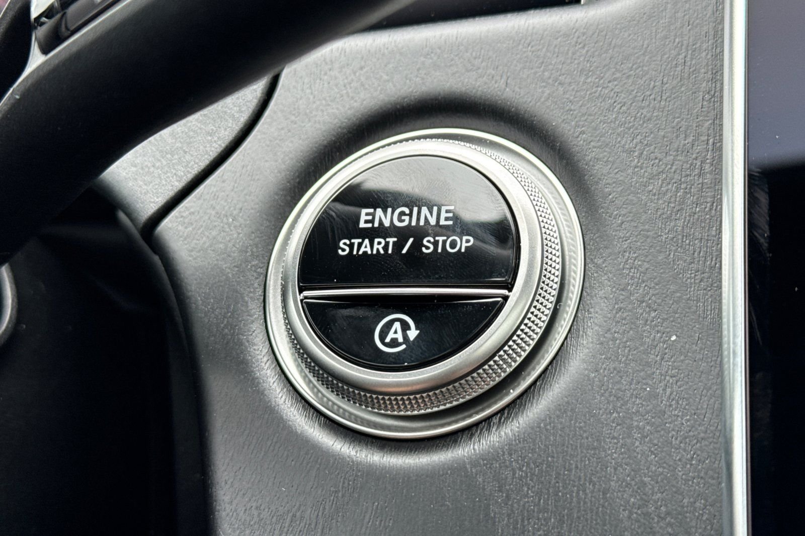 New 2026 MANUFAKTUR Alpine Grey Mercedes-Benz E 350 image 23