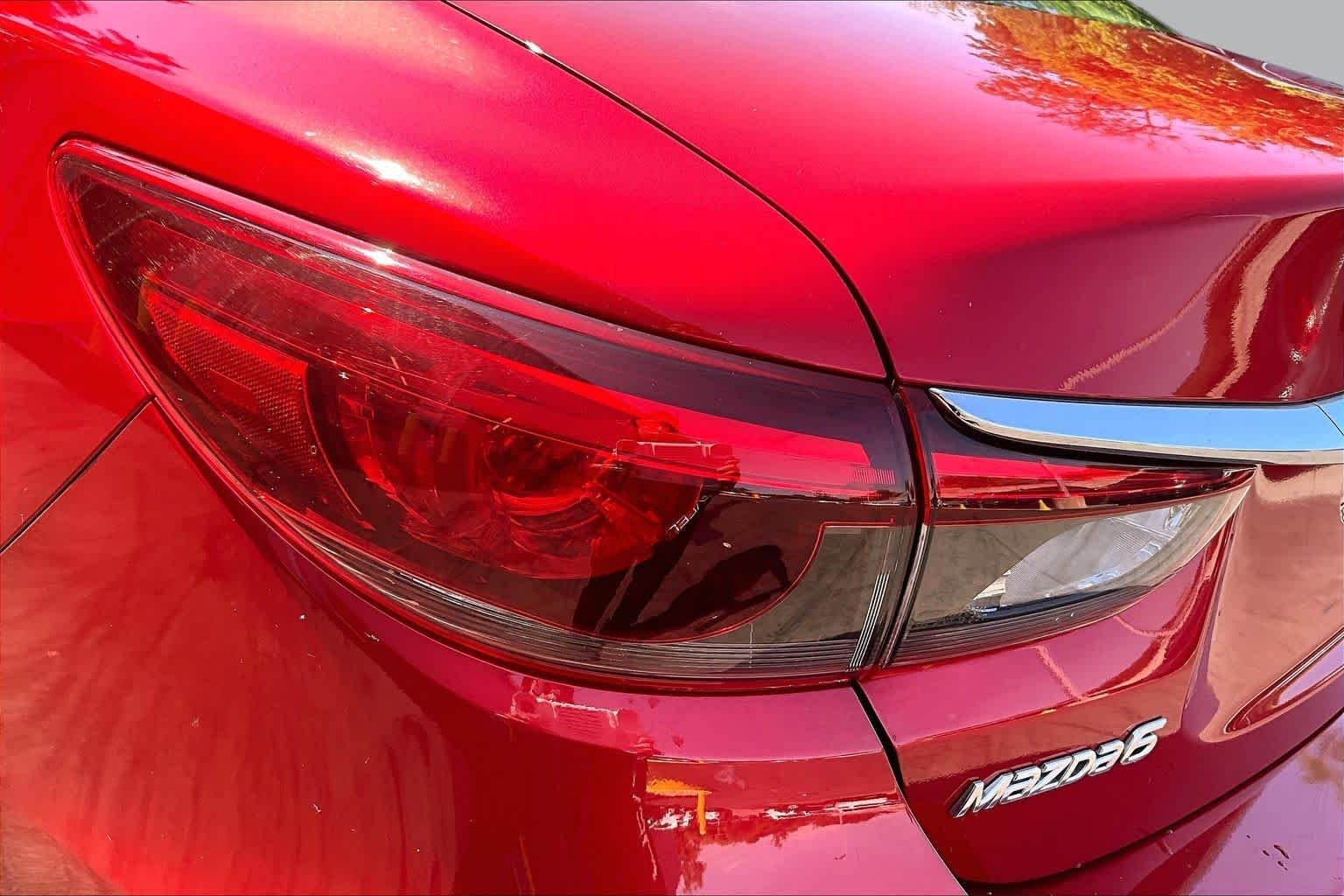 Used 2016 Soul Red Metallic Mazda i Touring image 27