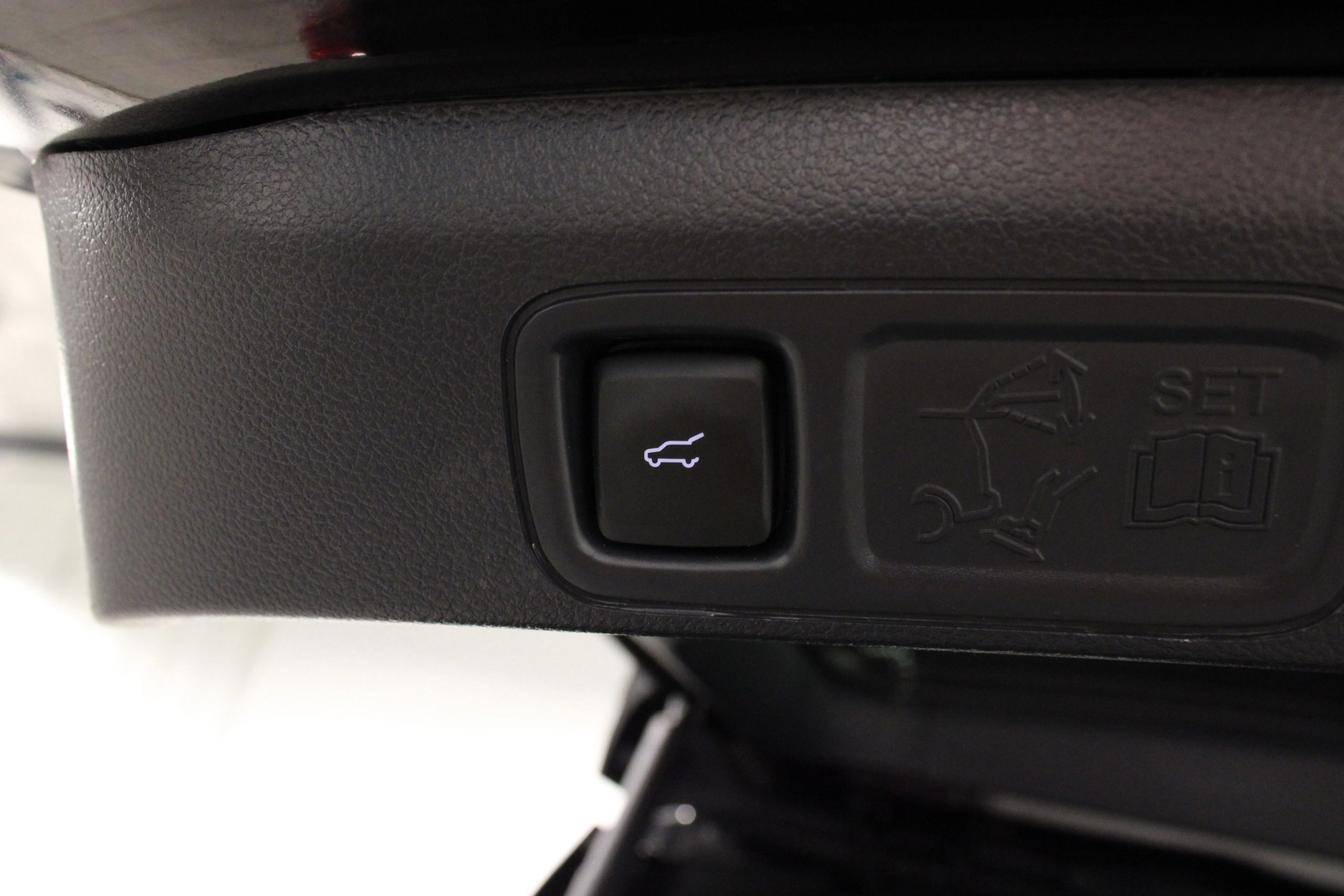 Used 2023 Infinite Black Metallic Clearcoat Lincoln Black Label image 15