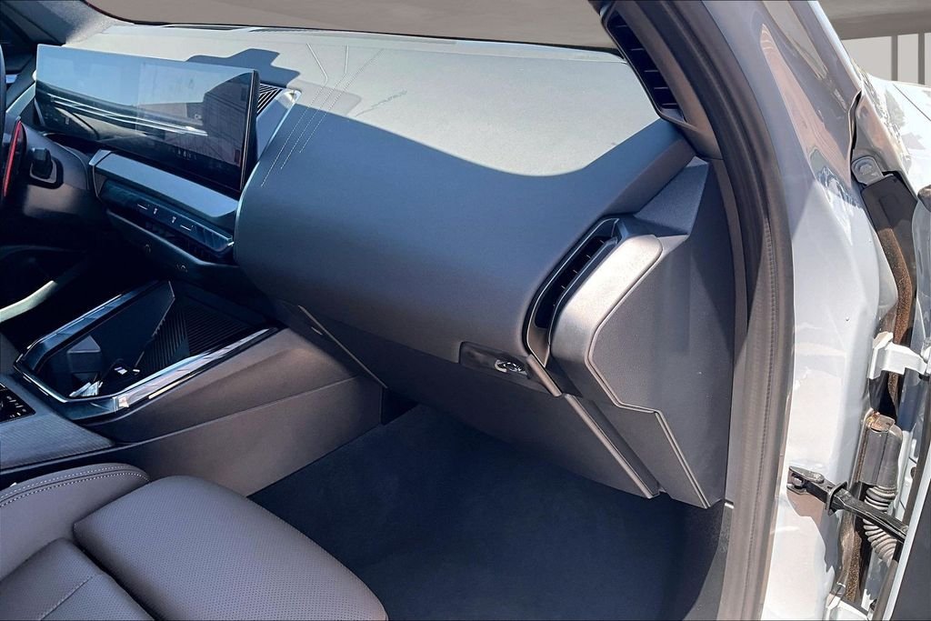 2025 BMW X3 M50 - Photo 15