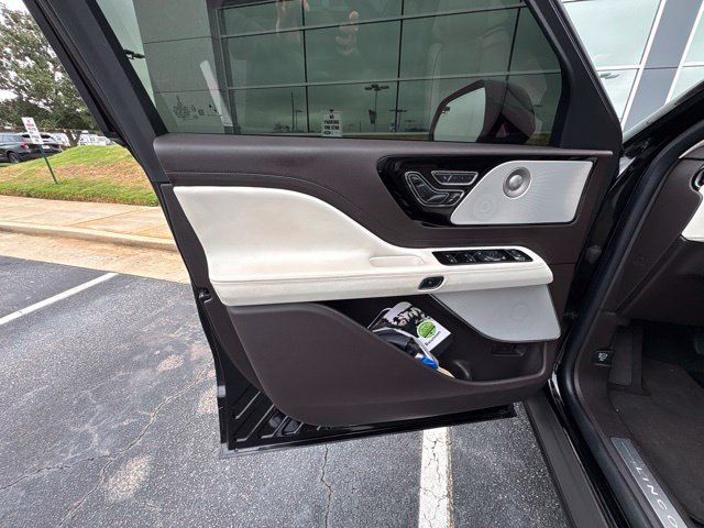 Used 2023 Black Lincoln Black Label image 9