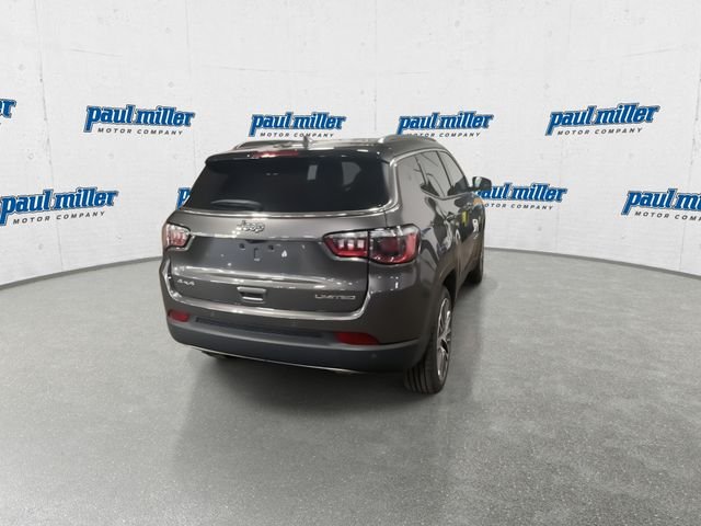 Used 2023 Gray Jeep Limited image 9