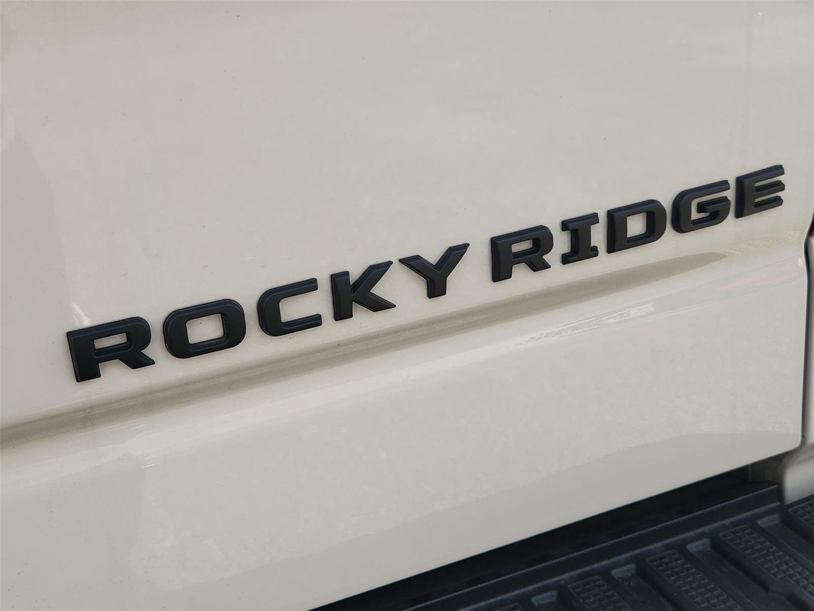 2026 Chevrolet Silverado 1500 RST - Photo 33
