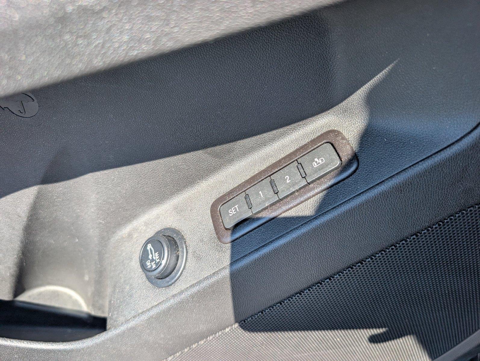 Used 2022 Iron Gray Metallic Chevrolet Premier image 32