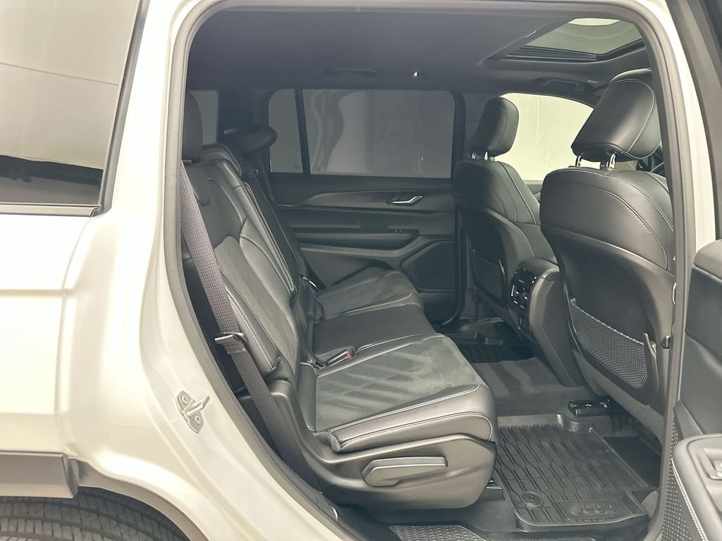 Used 2025 Bright White Clearcoat Jeep Altitude X image 19
