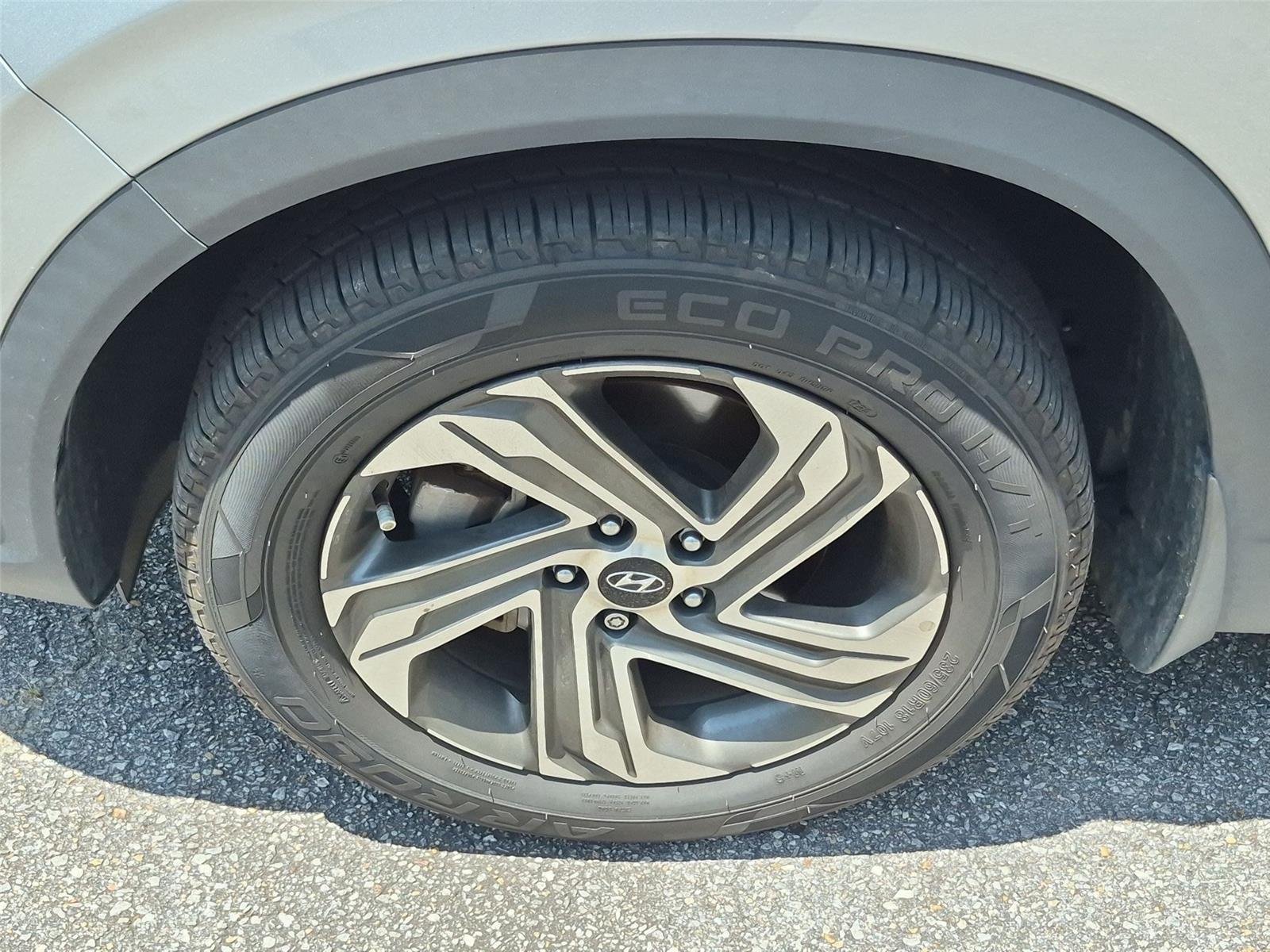 Used 2022 Shimmering Silver Hyundai SEL image 10