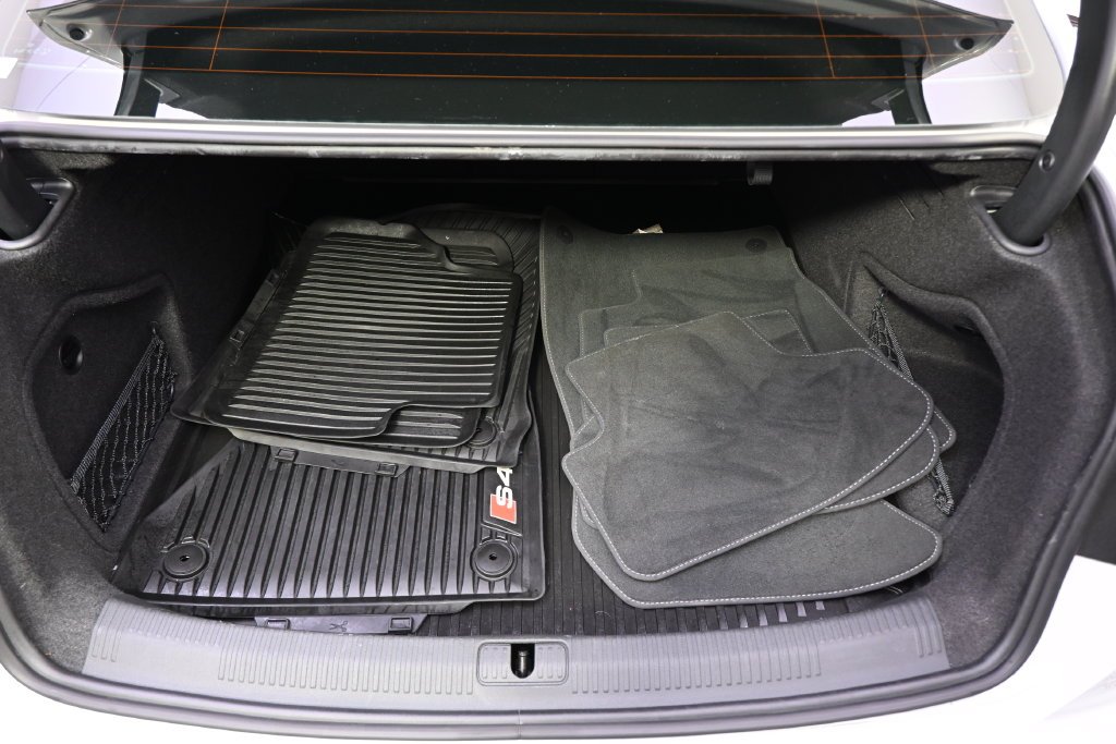 2023 Audi S4 Premium Plus - Photo 16