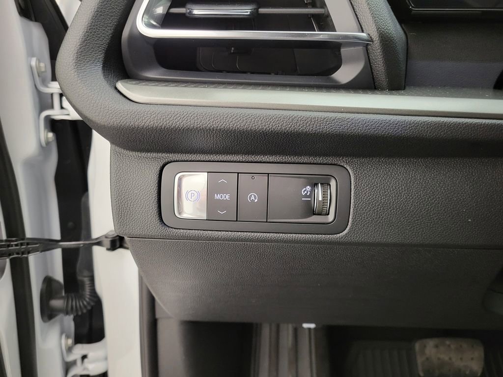 2026 Chevrolet Traverse LT - Photo 30