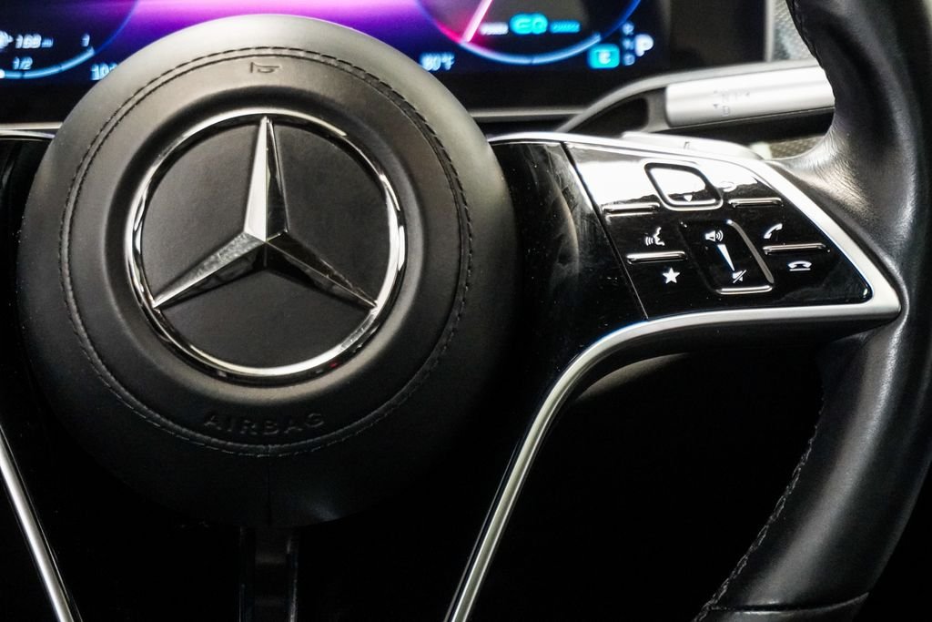 Used 2022 Gray Mercedes-Benz S 500 image 15