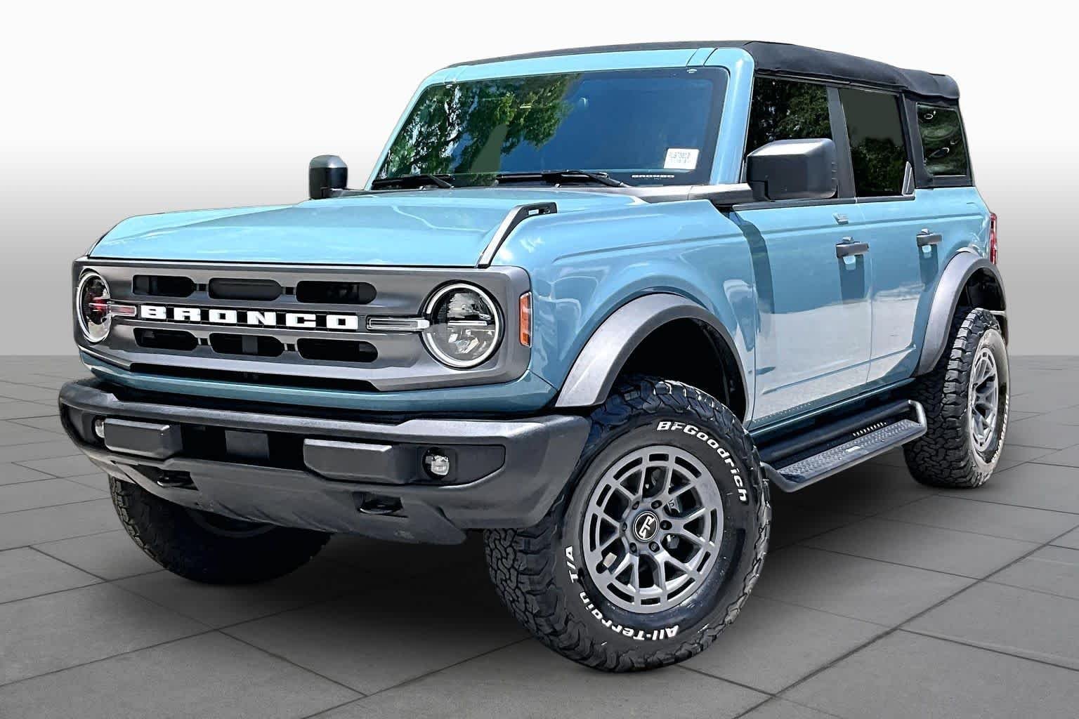 2023 Ford Bronco Big Bend Mid (222A) 4x4's photo
