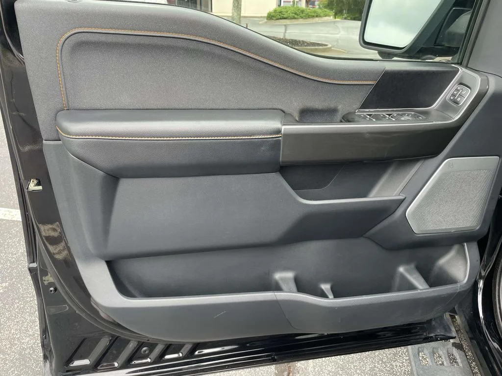 Used 2021 Black Ford Tremor image 12