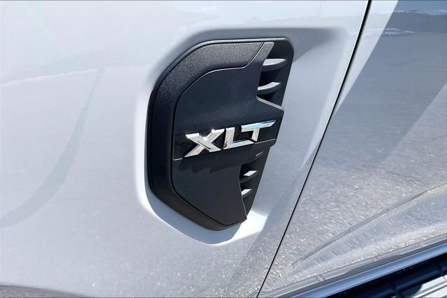 New 2026 Avalanche Ford XLT image 28