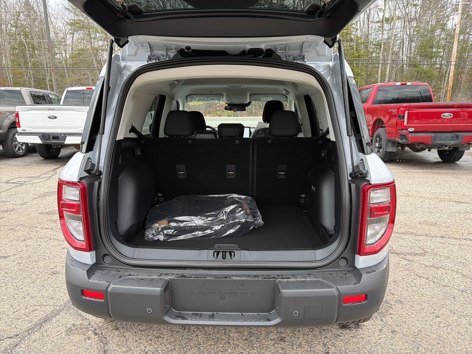 New 2026 Space White Metallic Ford Big Bend® image 7
