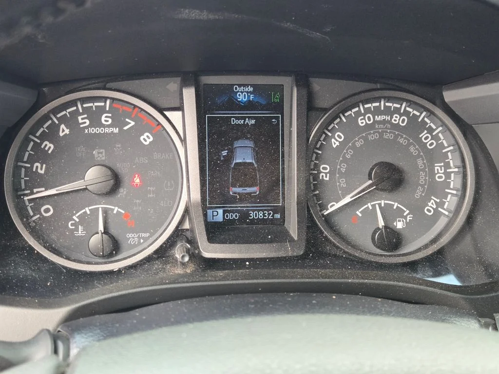 Used 2022  Toyota TRD Off-Road image 27