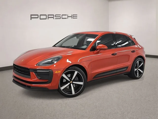 2022 Porsche Macan Base