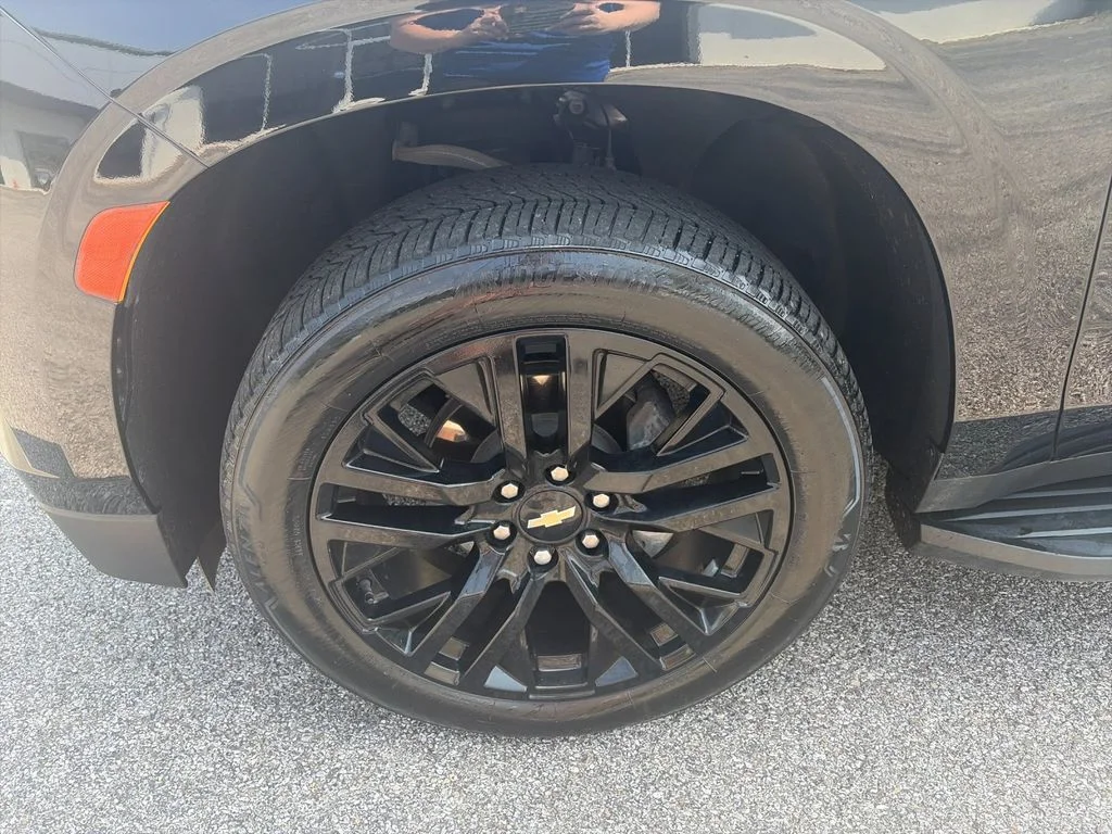 Used 2024 Black Chevrolet Premier image 35
