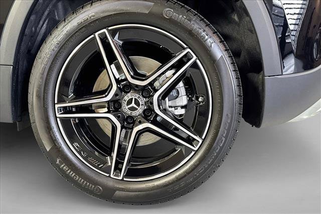 New 2026 Night Black Mercedes-Benz GLA 250 image 59