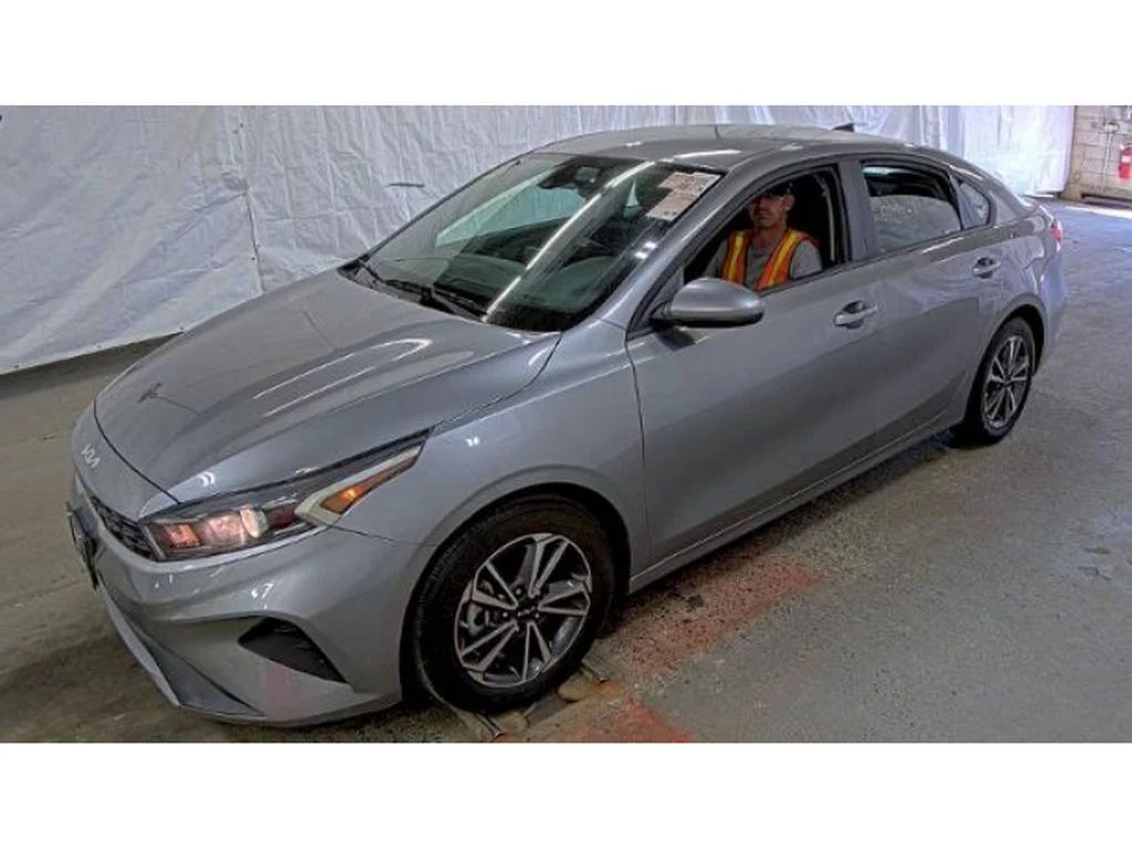 Used 2024 Gray Kia LXS image 2