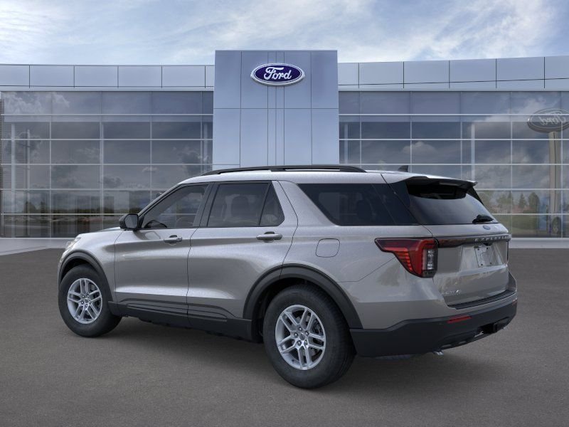 New 2026 Carbonized Gray Metallic Ford Active image 5