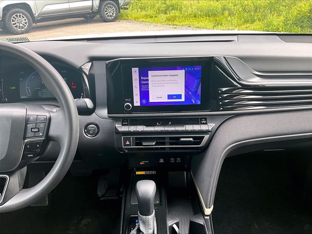 Used 2025 White Toyota SE image 18