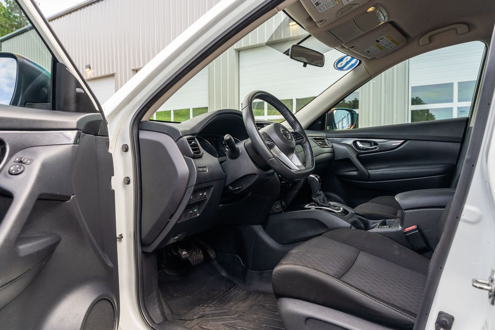 Used 2018 Glacier White Nissan SV image 17