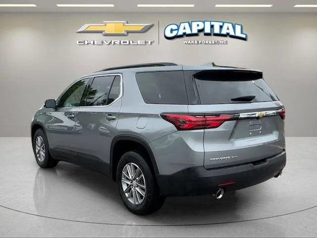 Used 2023 Sterling Gray Metallic Chevrolet LT Leather image 4