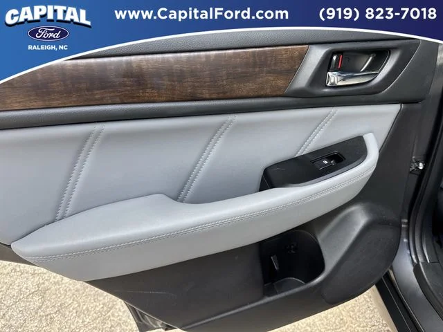 Used 2018 Gray Subaru 2.5i image 17