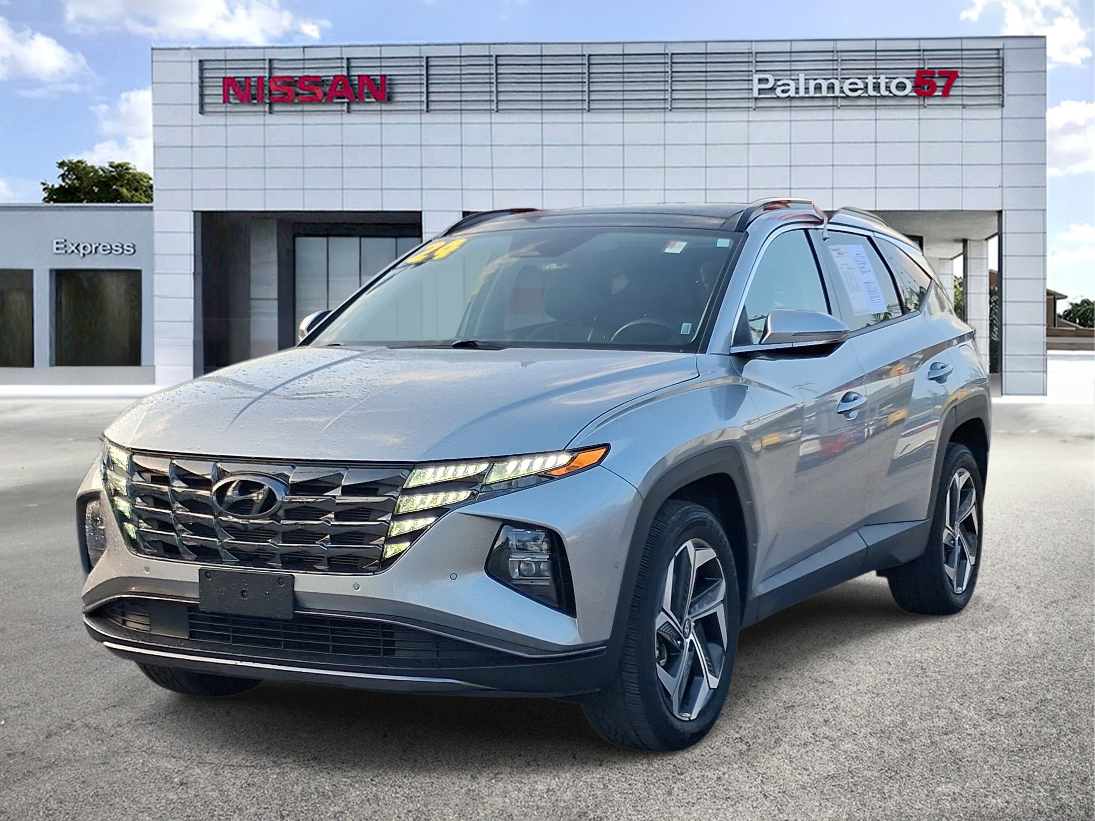 Used 2024 Silver Hyundai Limited image 3