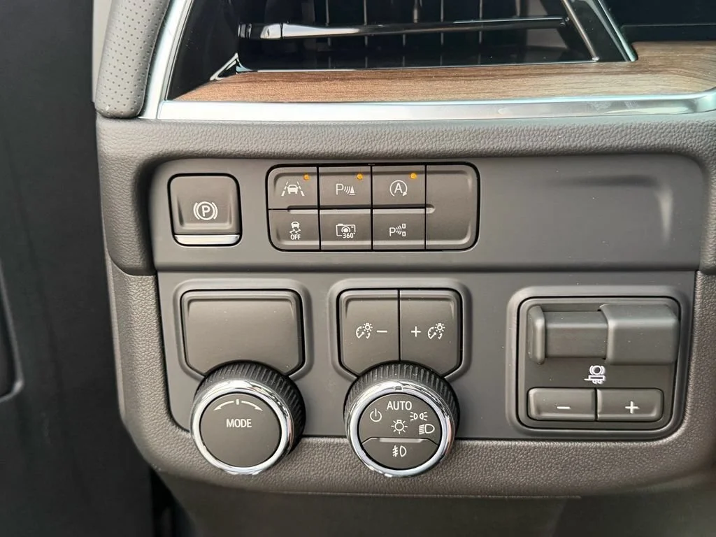 Used 2026 Sterling Gray Metallic Chevrolet High Country image 17