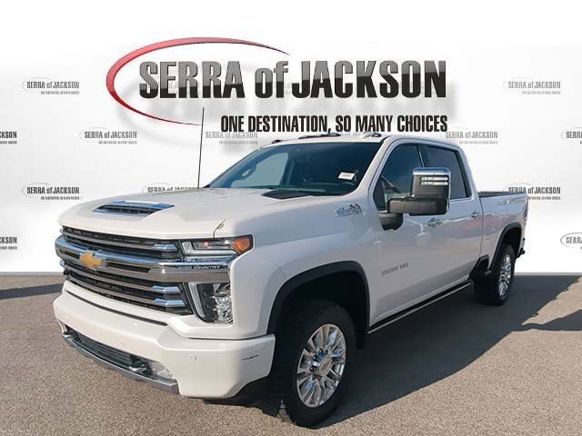 Used 2022 Iridescent Pearl Tricoat Chevrolet High Country image 4