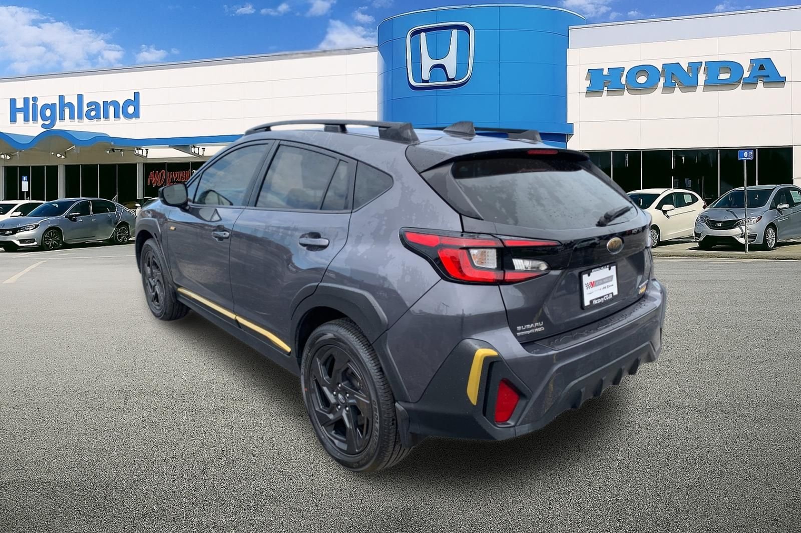 Used 2024 Gray Subaru Sport image 3