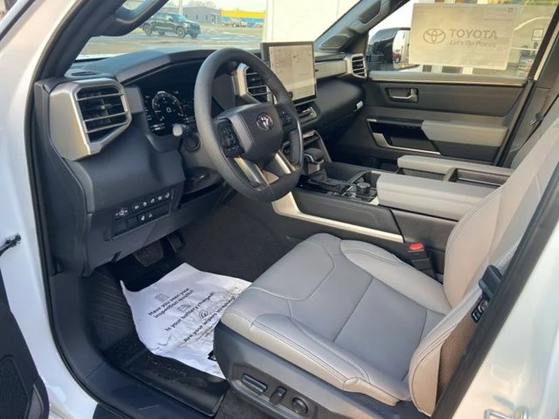 2026 Toyota Tundra Limited - Photo 20