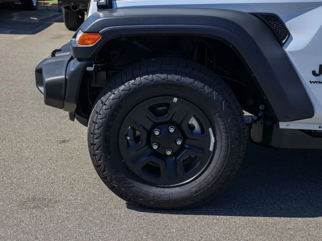 New 2026 Bright White Clear-Coat Exterior Paint Jeep Sport image 10