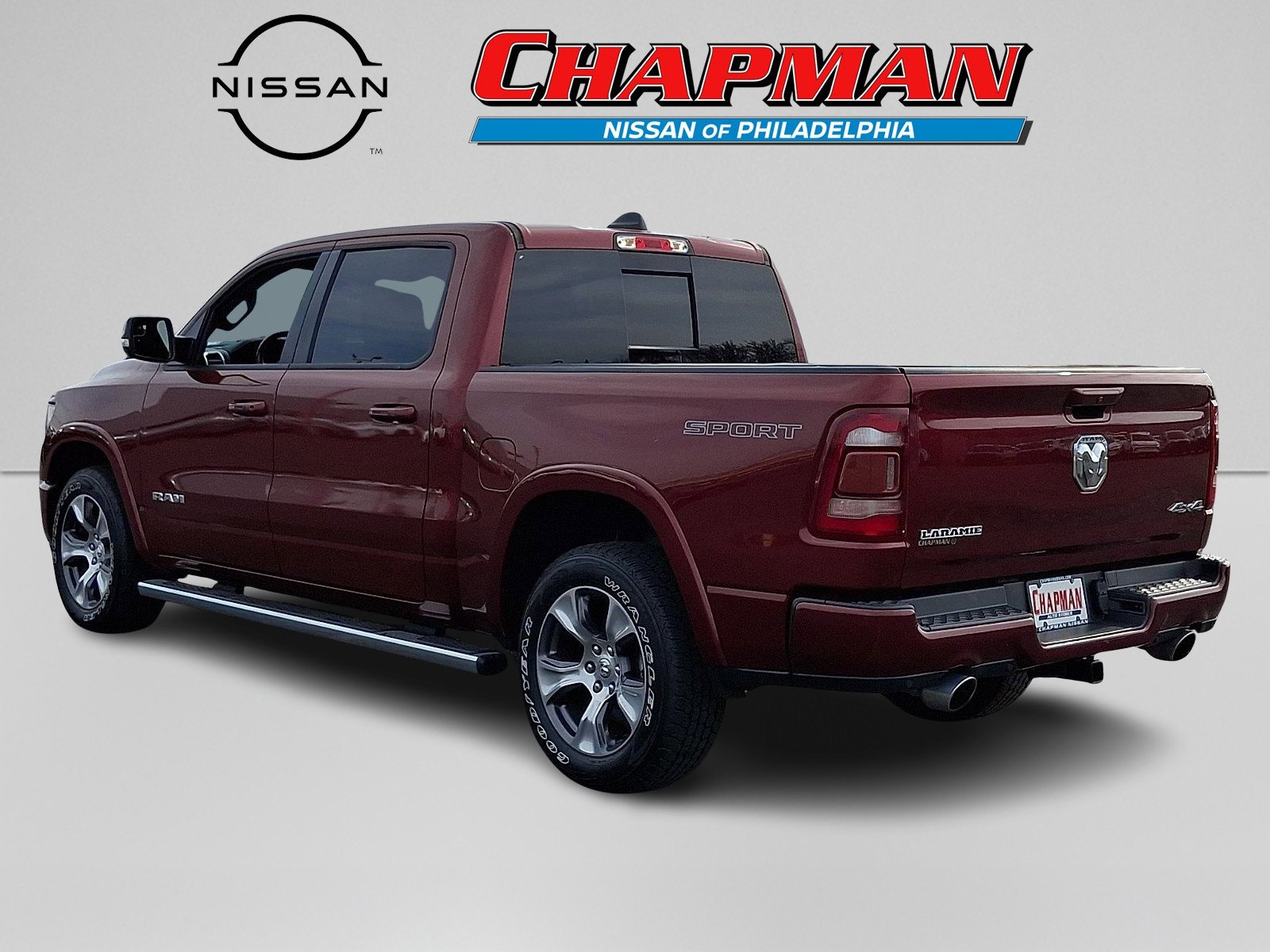 Used 2020 Delmonico Red Pearlcoat Ram Laramie image 4