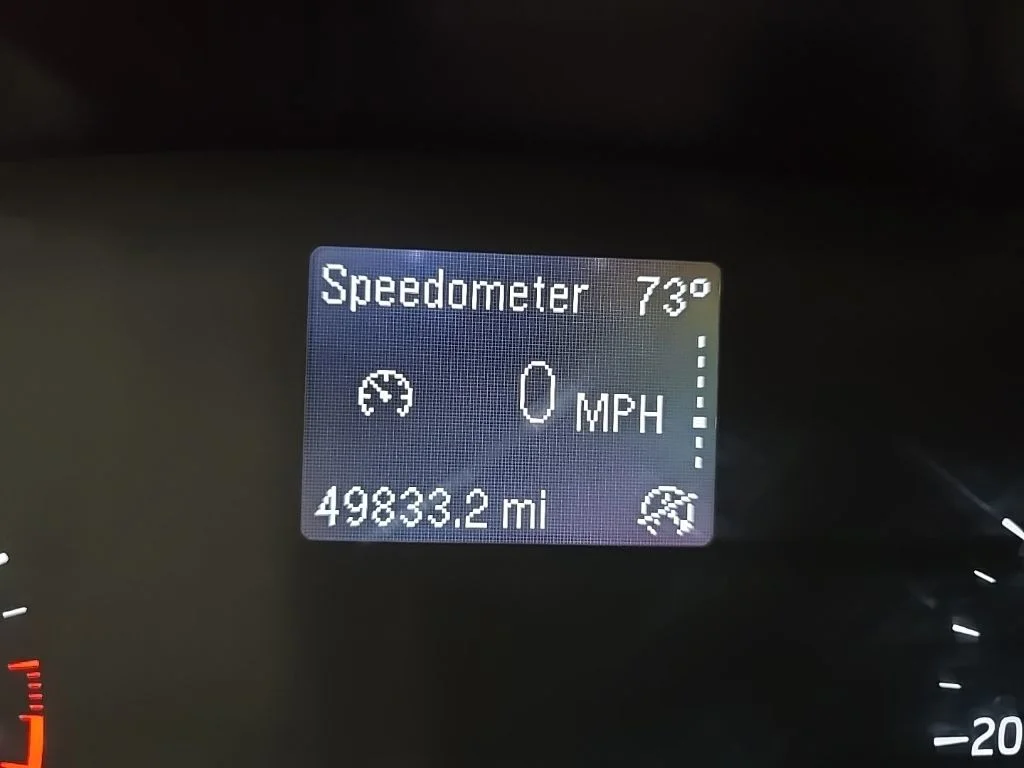 Used 2022 White Ford S image 27