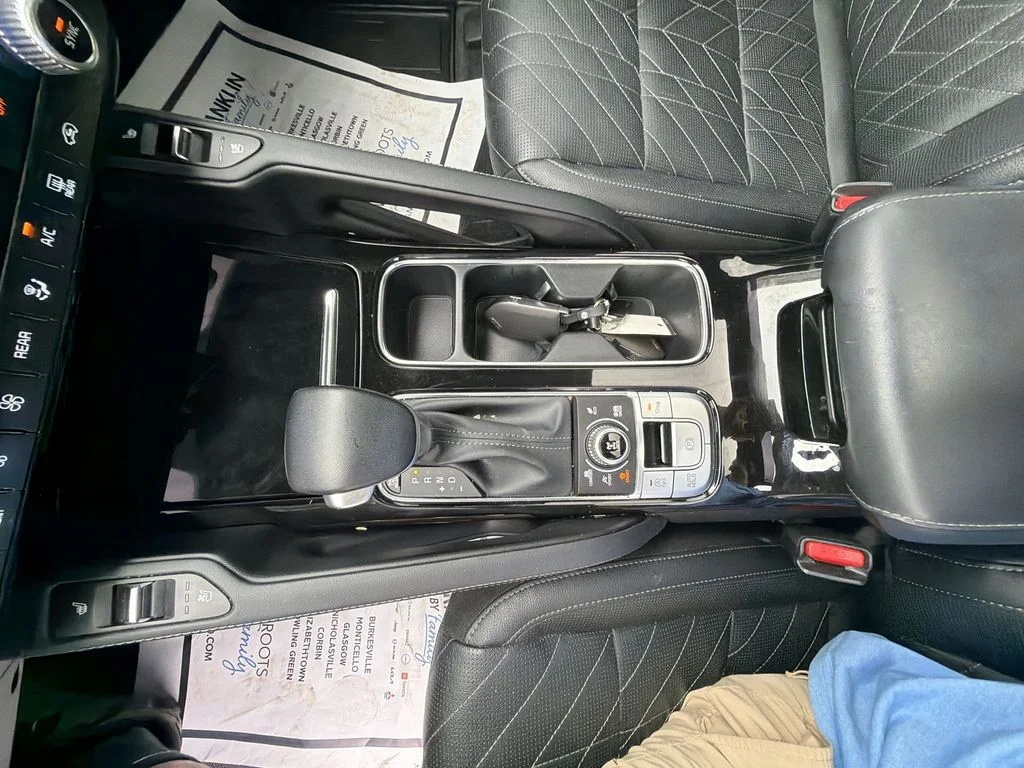 Used 2024 Black Kia EX X-Line image 20
