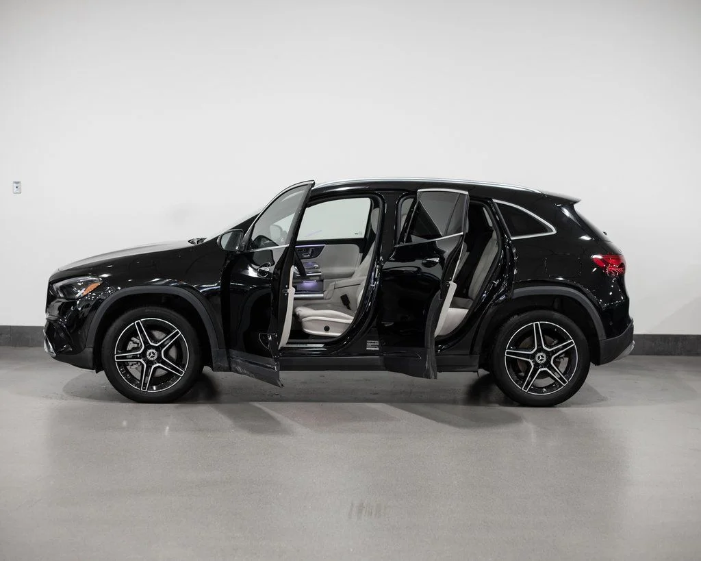 Used 2026 Black Mercedes-Benz GLA 250 image 3