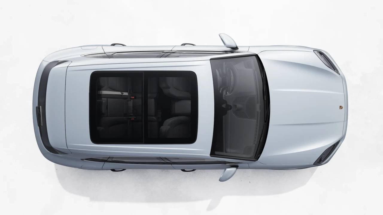 2026 Porsche Cayenne E-Hybrid photo 4