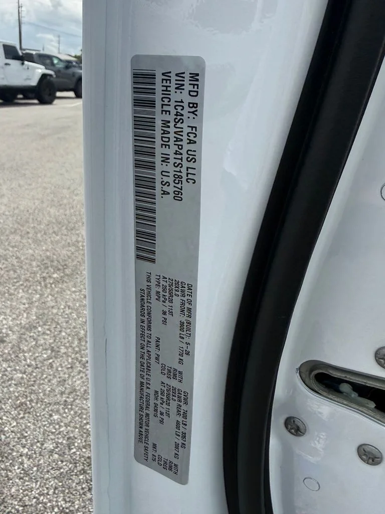 New 2026 Bright White Clearcoat Jeep Upland image 23