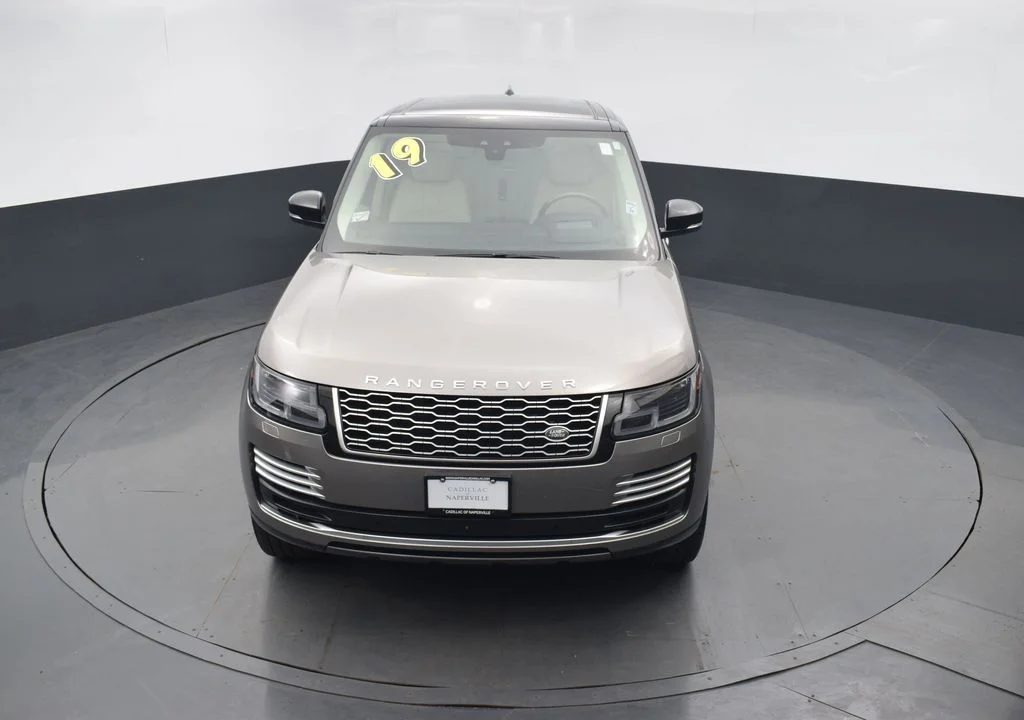 Used 2019 Silver Land Rover 5.0L V8 Supercharged Autobiography image 37