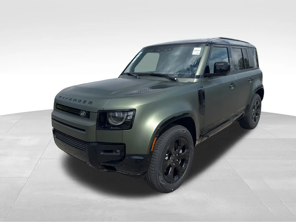 2026 Land Rover Defender 110 X-Dynamic SE P400's photo