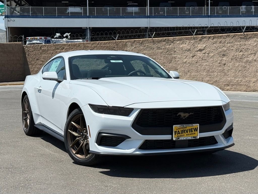 New 2026 Oxford White Ford EcoBoost® Fastback image 2