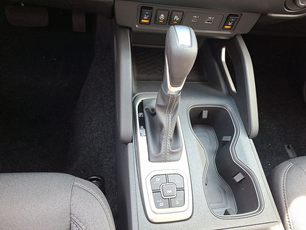 2026 Nissan Frontier — photo 9