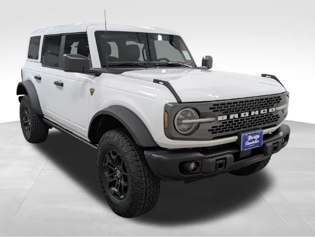 New 2026 Oxford White Ford Badlands image 48