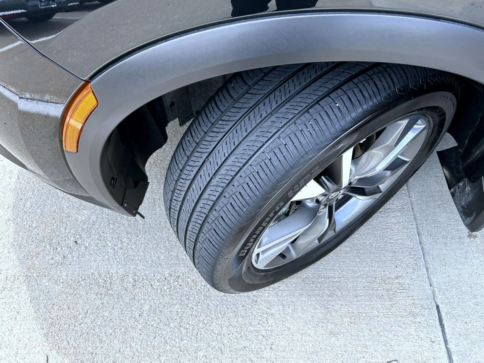 Used 2025 Black INFINITI LUXE image 25