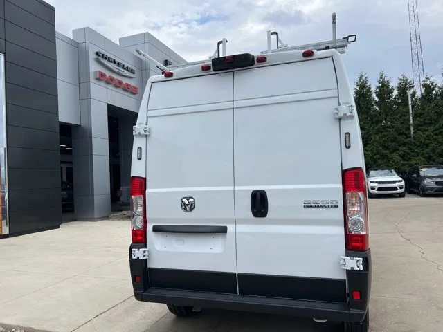 Used 2025 White Ram High Roof image 4