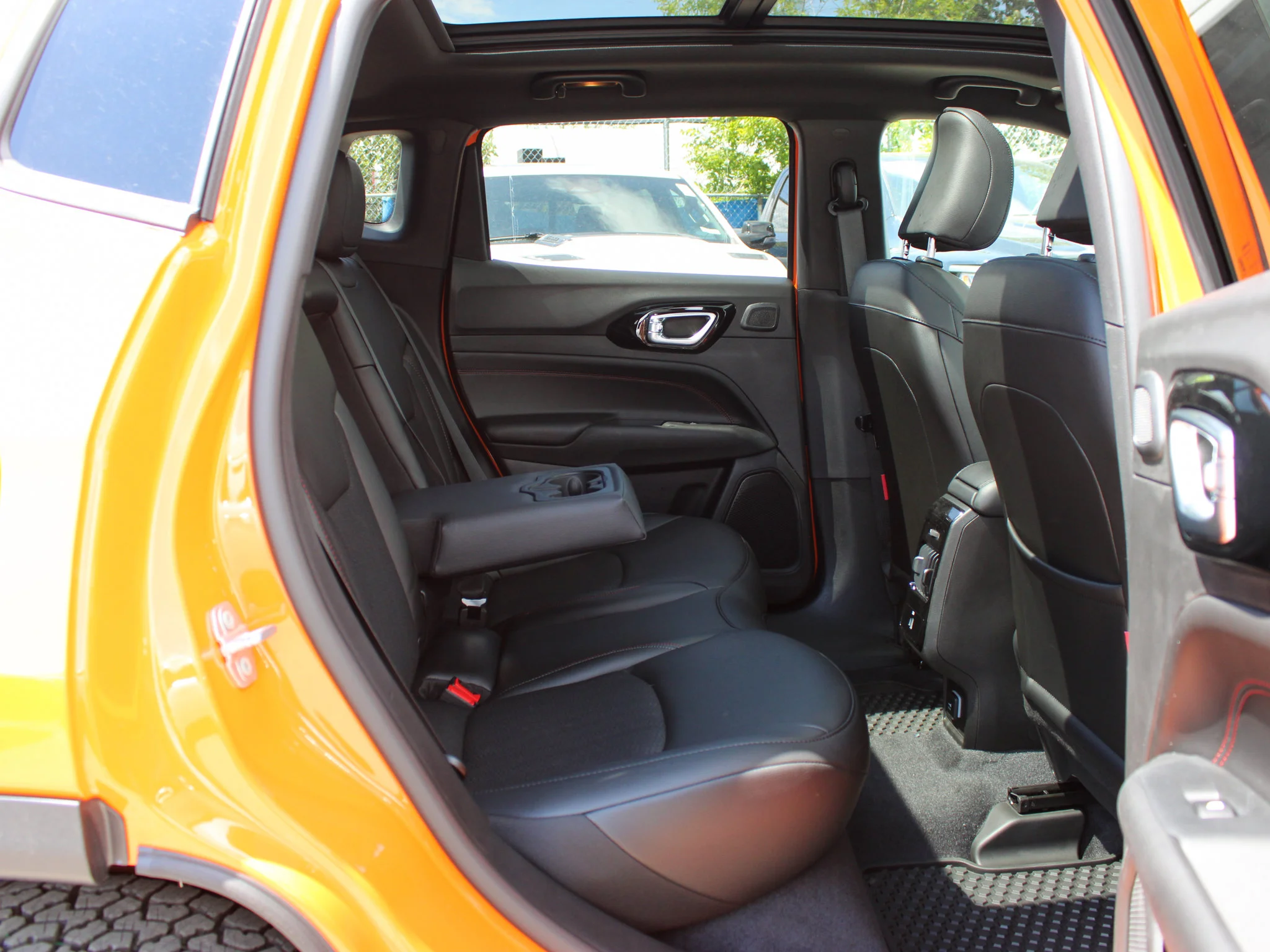 New 2026 joose Jeep Trailhawk* image 13